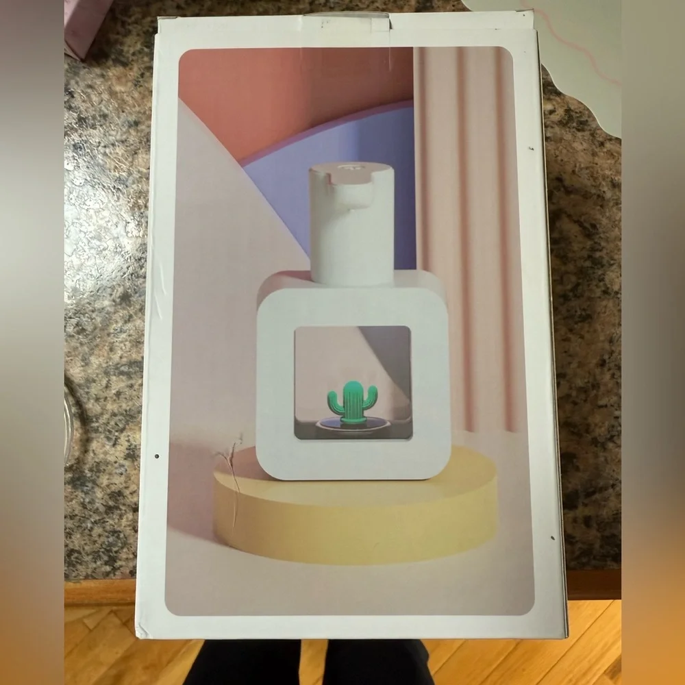 Touchless Automatic Sensor Yellow Soap Dispenser with Cat